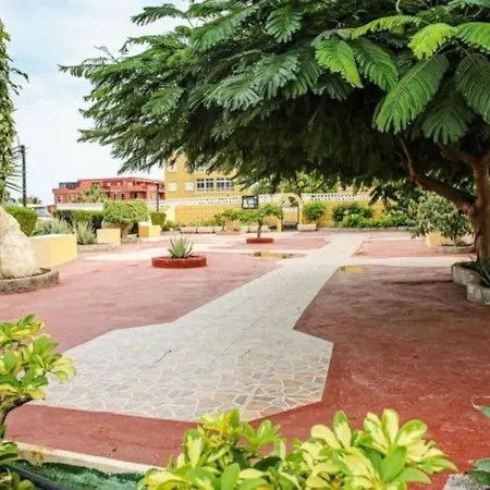 Cozy Apartment Near The Sea With Private Parking El Médano Exterior foto