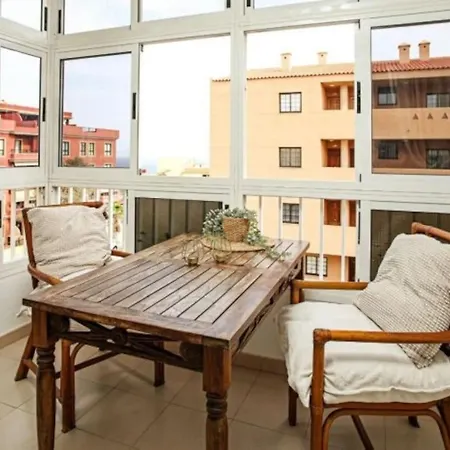 Cozy Apartment Near The Sea With Private Parking El Médano Exterior foto