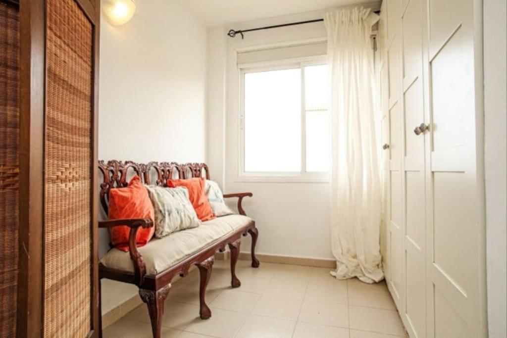 Cozy Near The Sea With Private Parking * El Médano